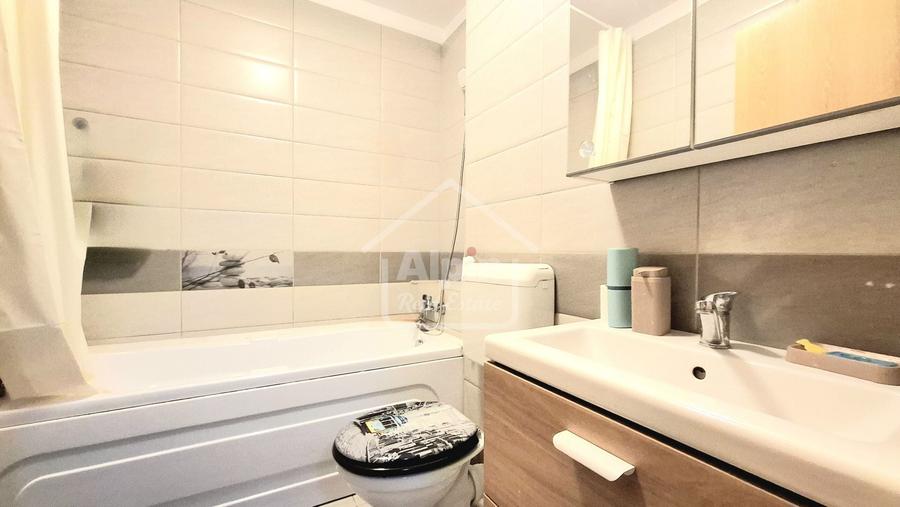 Apartament cu 2 camere decomandat, mobilat în Tractorul