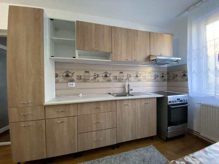 Apartament cu 2 camere decomandat în Exterior Vest