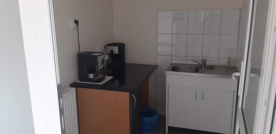 Spațiu comercial, de 14 mp, în Central