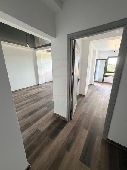 SE VINDE APARTAMENT, 2 CAMERE, CONSTRUCTIE NOUA 2026, MICRO 17 - 18