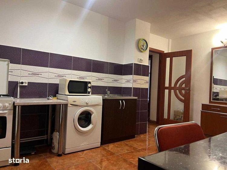 Apartament cu 2 camere decomandat în Ipotești