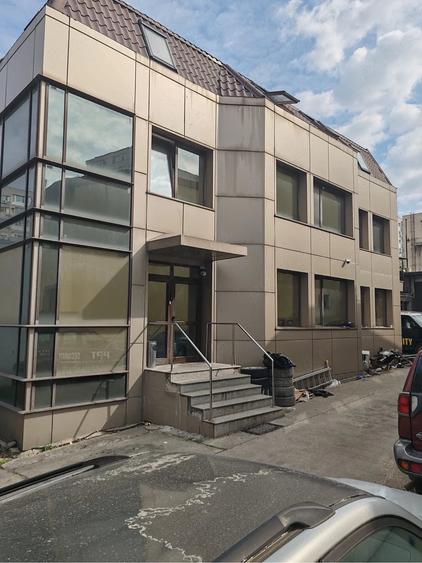Spațiu comercial, de 338 mp, în Domenii