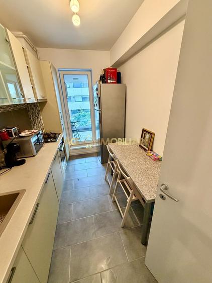 Apartament cu 2 camere decomandat, mobilat în Chitila