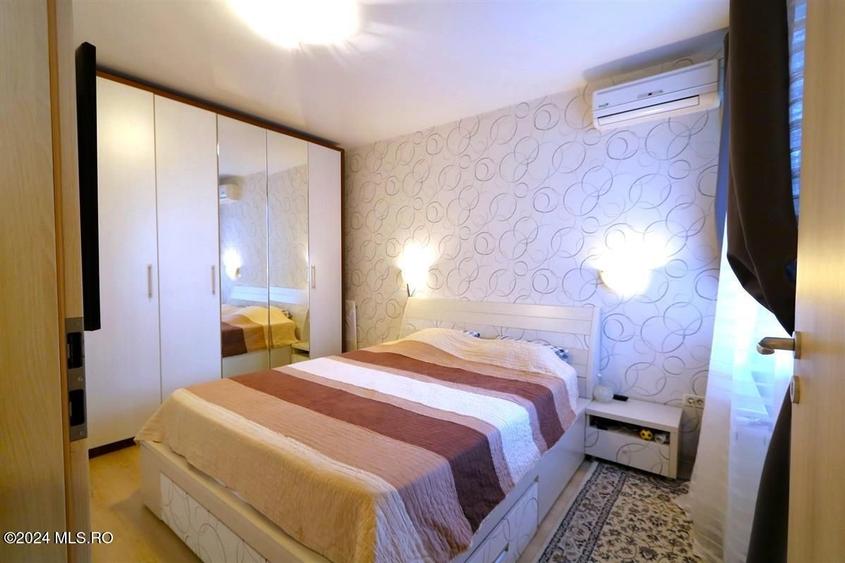 Casă individuală cu 4 camere cu Canalizare în Cumpăna