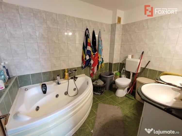 Apartament cu 2 camere în Buziașului