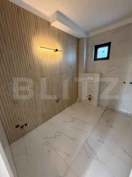 Casă cu 4 camere cu Teren 618 Mp în Central
