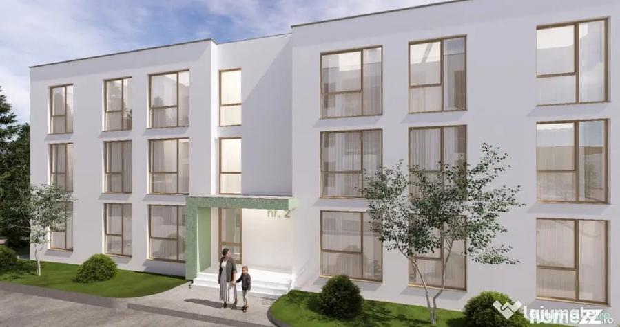Apartament cu 4 camere semidecomandat în Central