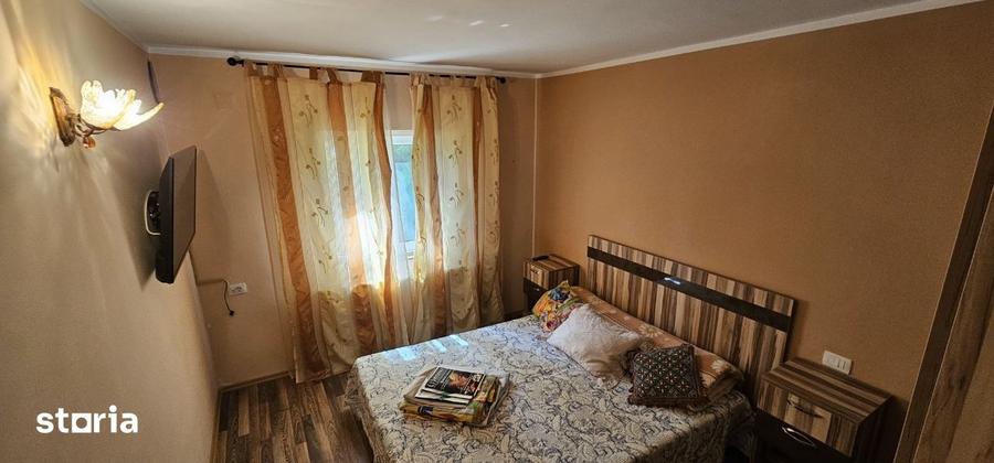 Casă cu 3 camere cu Teren 544 Mp în Central