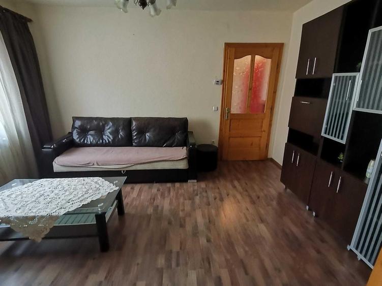 Apartament cu 2 camere semidecomandat în Vasile Aaron