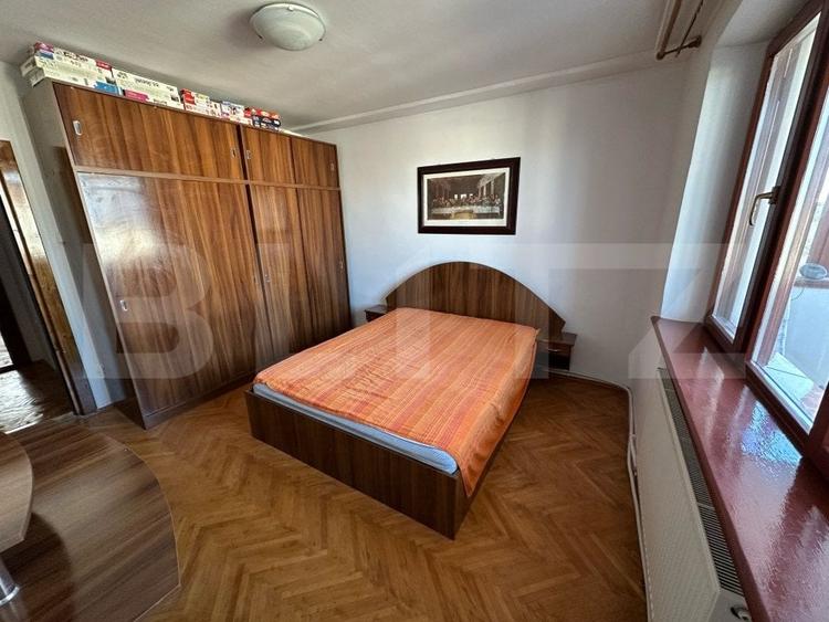 Apartament cu 3 camere decomandat, mobilat în Kogălniceanu