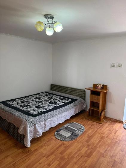 Casă cu Teren 922 Mp în Central