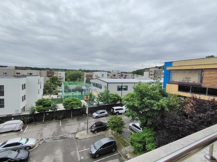 Apartament cu 2 camere, mobilat în Băneasa