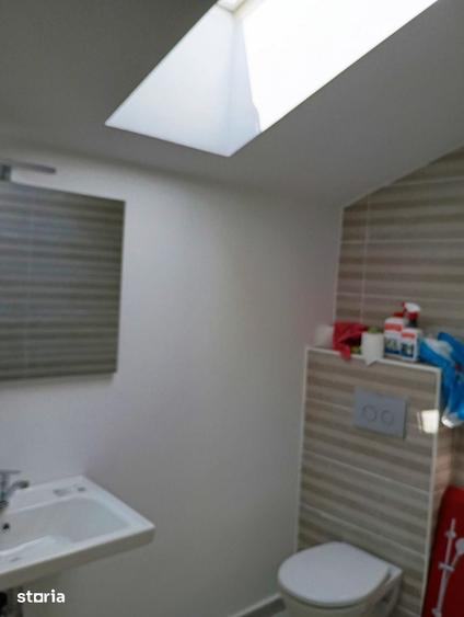 Vila Tunari str. Paris, 5 camere, curte 300 mp, 400 mp construiti - 6