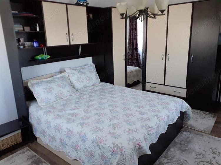 Casă cu 3 camere în Mărăcineanu