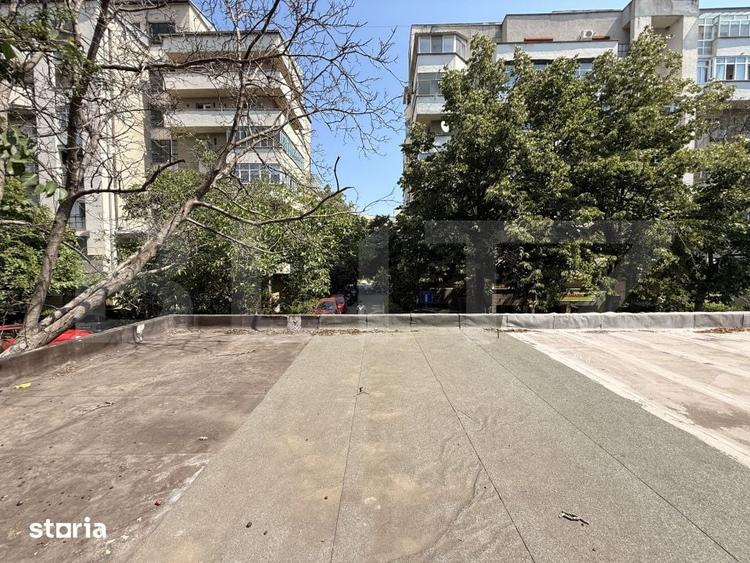 Spațiu comercial, de 17 mp, în Calea București