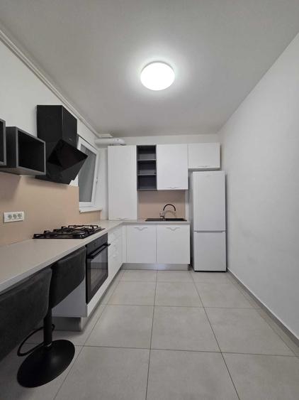 Apartament cu 3 camere decomandat în Braytim