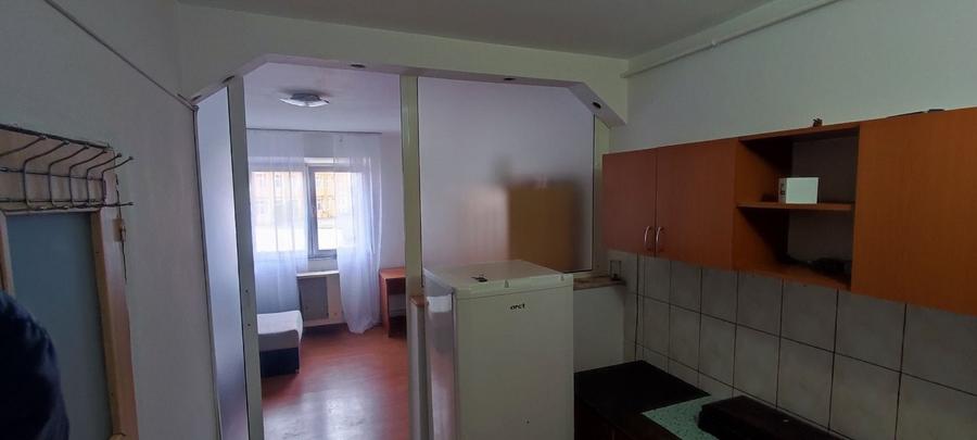 Garsonieră în Noua