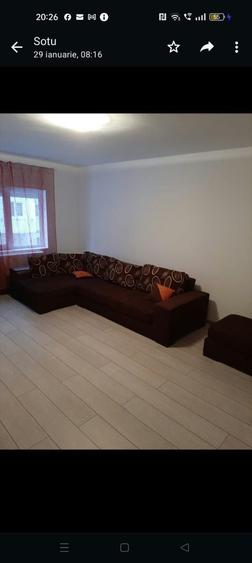 Apartament cu 3 camere decomandat în Stana