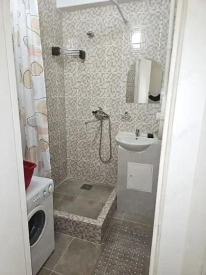 Garsonieră decomandată în Take Ionescu