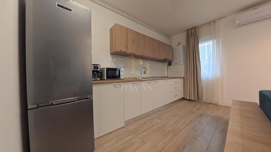Apartament cu 2 camere decomandat, mobilat în Semicentral