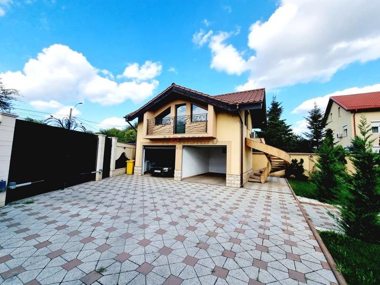 Casă individuală cu 10 camere decomandat cu Canalizare în Pantelimon