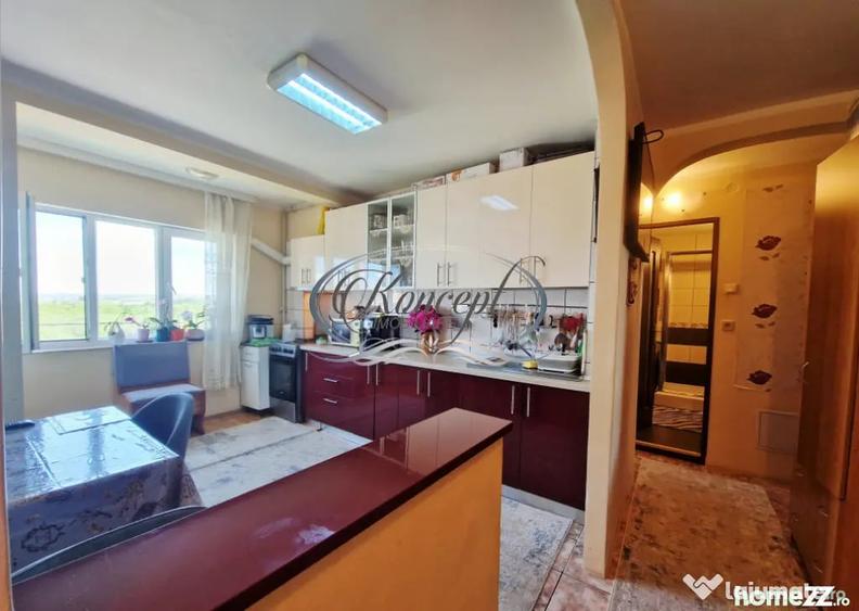 Apartament cu 2 camere decomandat în Între Lacuri