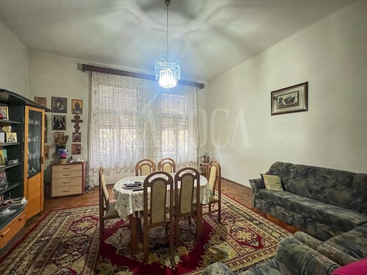 Apartament cu 2 camere decomandat în Central — fotografia 1