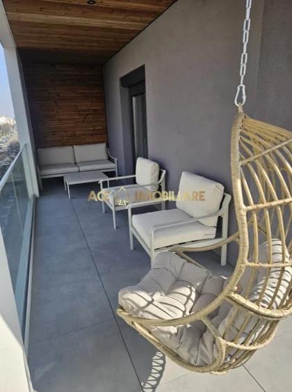 Apartament cu 2 camere decomandat, mobilat în 13 Septembrie