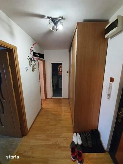 Inchiriez Apartament 2 camere, E3 - 8