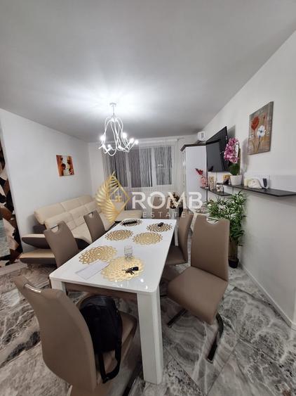 Apartament cu 3 camere semidecomandat, mobilat în Florești