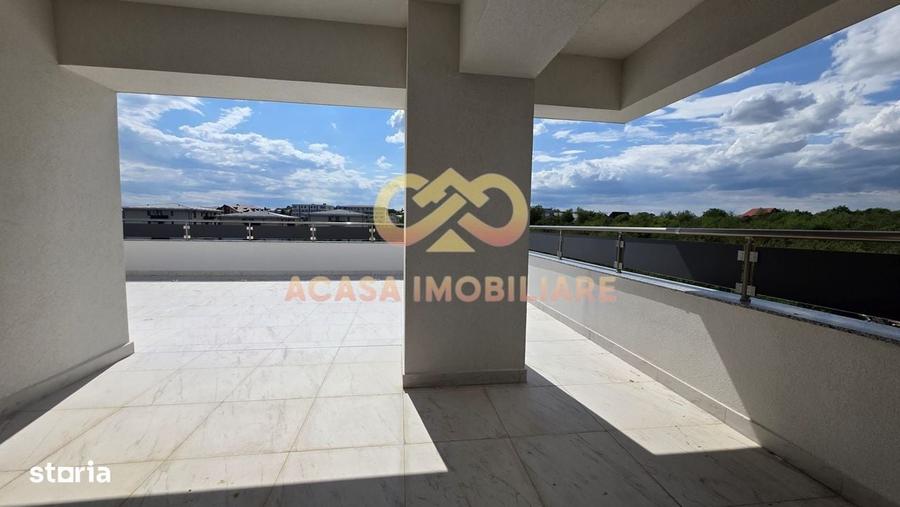 Apartament cu 3 camere decomandat în Voinești