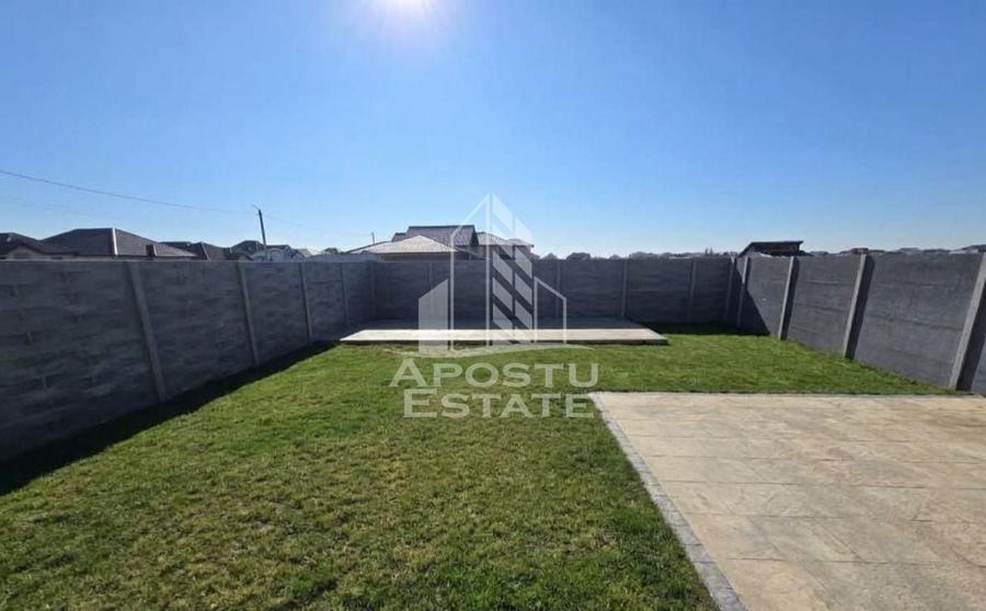 Duplex cu 4 camere cu Canalizare în Sânandrei