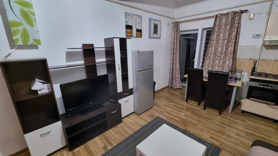 Apartament de închiriat Alexandru cel Bun – 400€ | Proprietar | Costuri mici - 3