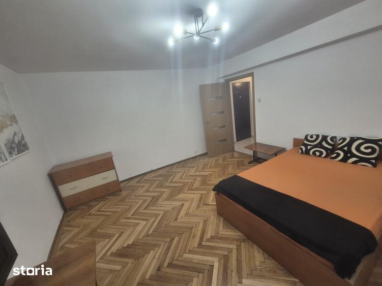 Drumul Sarii Liceul Ion Barbu 13 Septembrie garsoniera cu balcon - 14