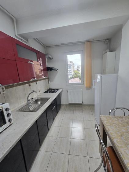 Apartament cu 2 camere decomandat în Mihai Bravu