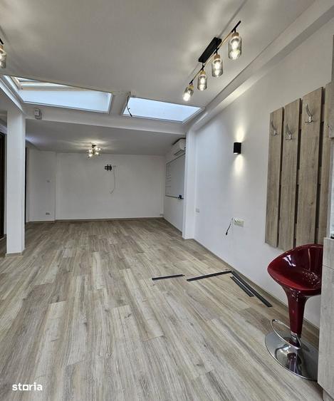 Spațiu comercial, de 120 mp, în Gării