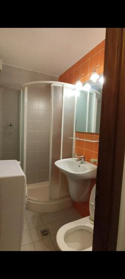 Apartament cu 4 camere decomandat în Vitan Mall