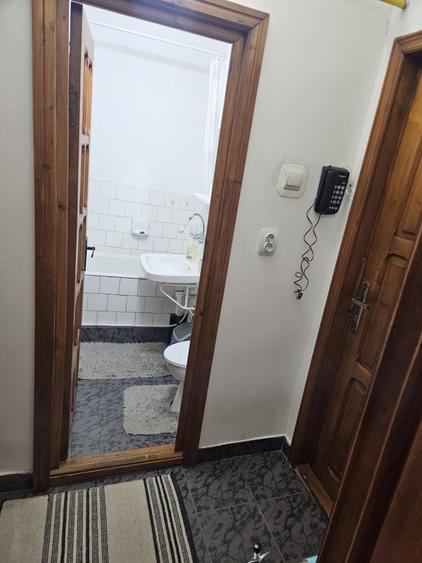 Garsonieră decomandată în Exterior Vest