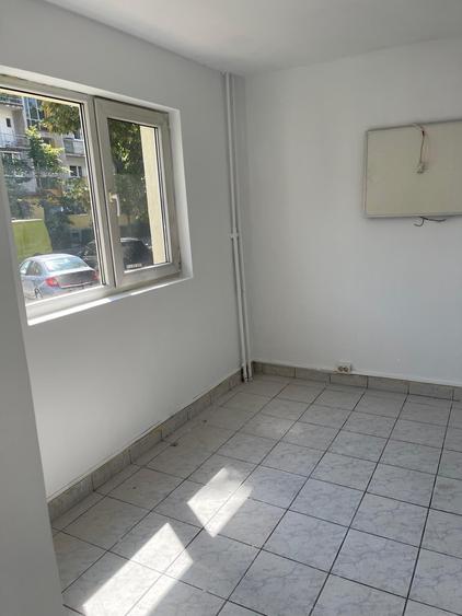 Spațiu comercial, de 40 mp, în Grigorescu