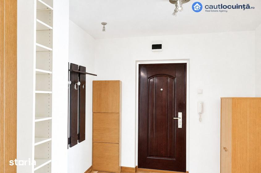 Apartament cu 2 camere semidecomandat în Tei