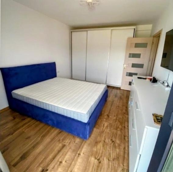 Casă individuală cu 4 camere decomandat cu Canalizare în Râșnov
