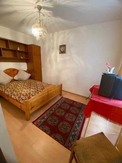 Apartament cu 2 camere nedecomandat în Central