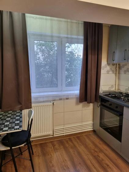 Garsonieră decomandată în Exterior Vest