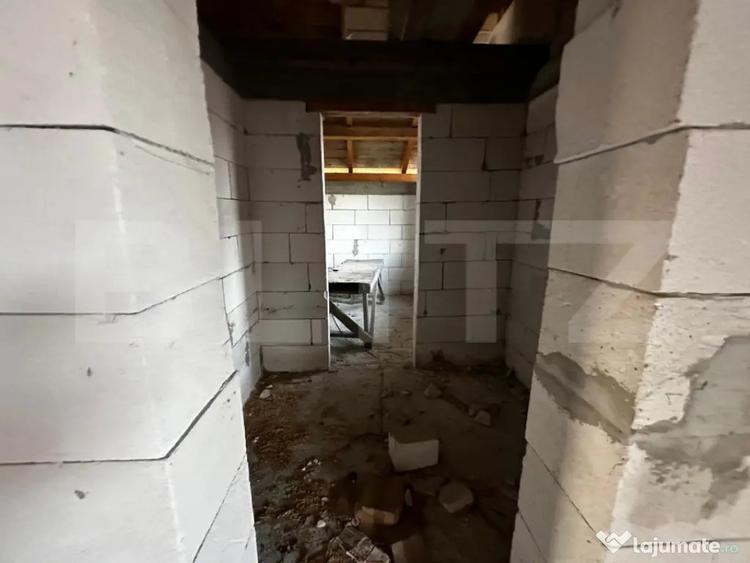 Casă cu 4 camere cu Teren 700 Mp în Central