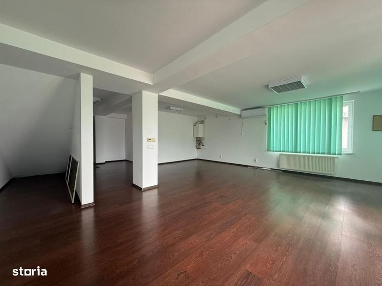 Spațiu comercial, de 367 mp, în Central