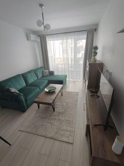 Apartament cu 2 camere decomandat în Central