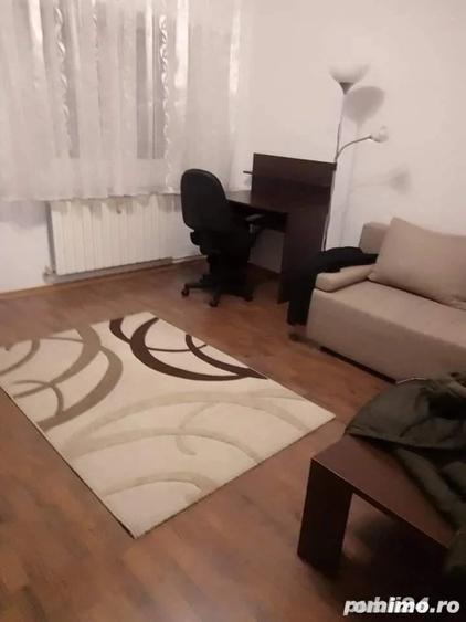 Garsonieră decomandată în Gării