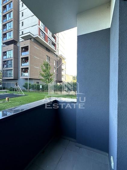 Apartament cu 2 camere decomandat în Spitalul Județean