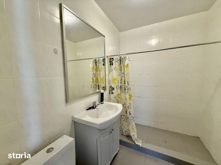 Apartament cu 3 camere în Florești