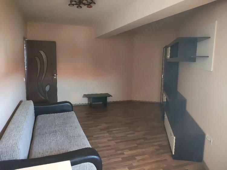 Apartament cu 2 camere decomandat în Ostroveni